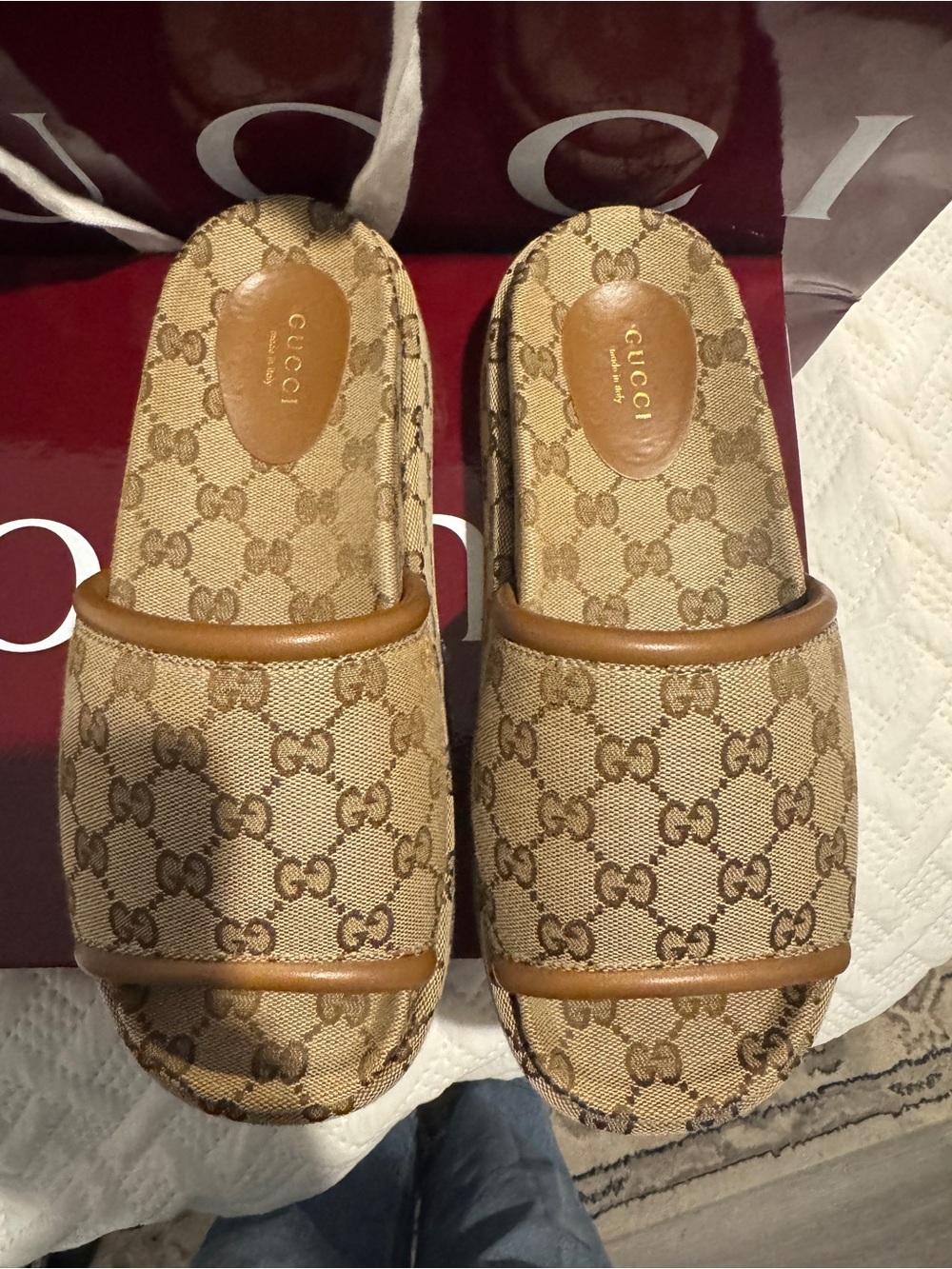 Gucci Beige Monogram Canvas Slide Sandals with Tan Trim - Picture 2 of 4